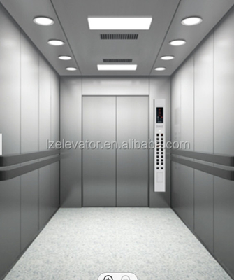 Rumah Sakit Lift Hidrolik Pegangan Tiga Sisi 1600KG 1.75m / s 2 Penumpang